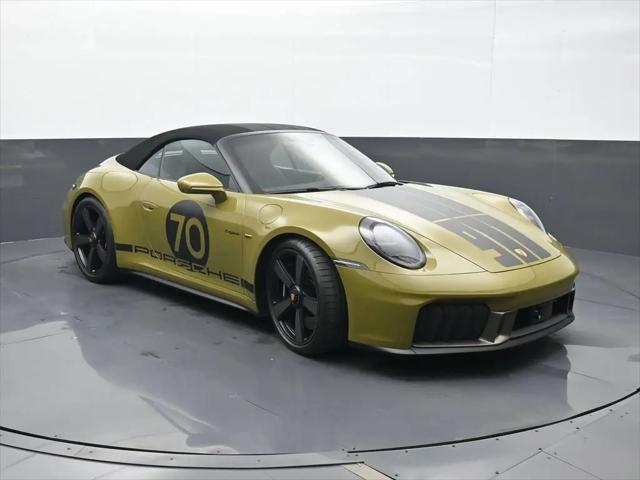 2026 Porsche 911 Carrera 4 GTS Cabriolet