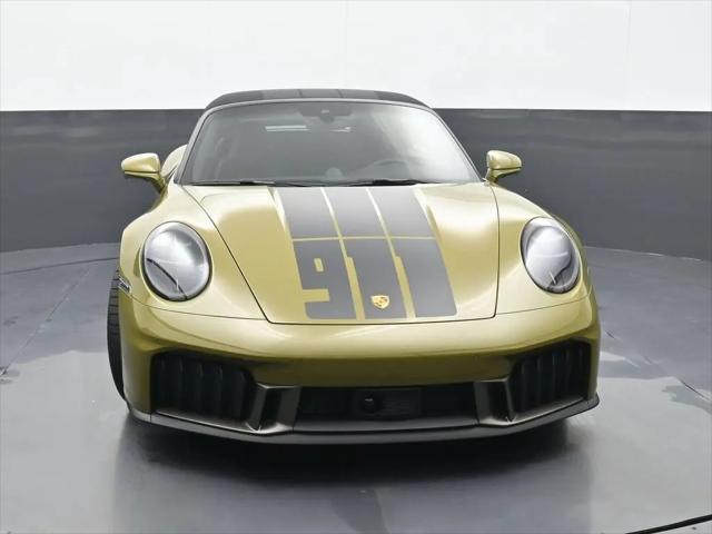 2026 Porsche 911 Carrera 4 GTS Cabriolet