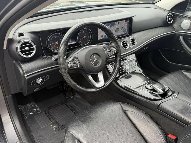 2017 Mercedes-Benz E-CLASS E 300 E 300