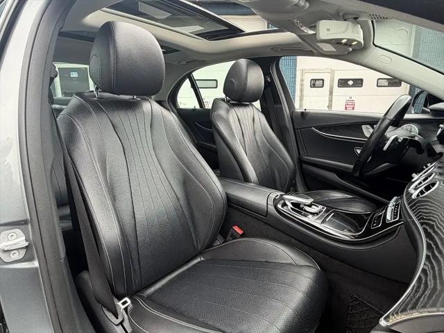 2017 Mercedes-Benz E-CLASS E 300 E 300