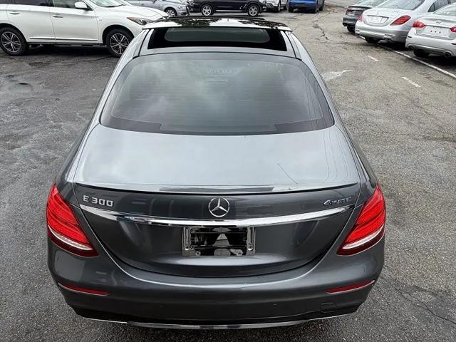 2017 Mercedes-Benz E-CLASS E 300 E 300