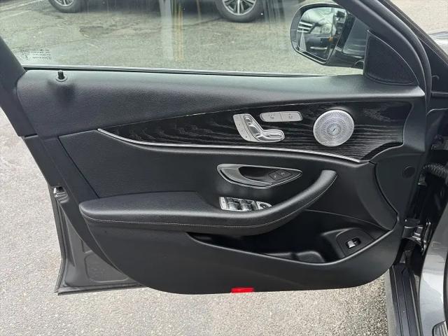 2017 Mercedes-Benz E-CLASS E 300 E 300