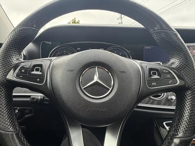 2017 Mercedes-Benz E-CLASS E 300 E 300