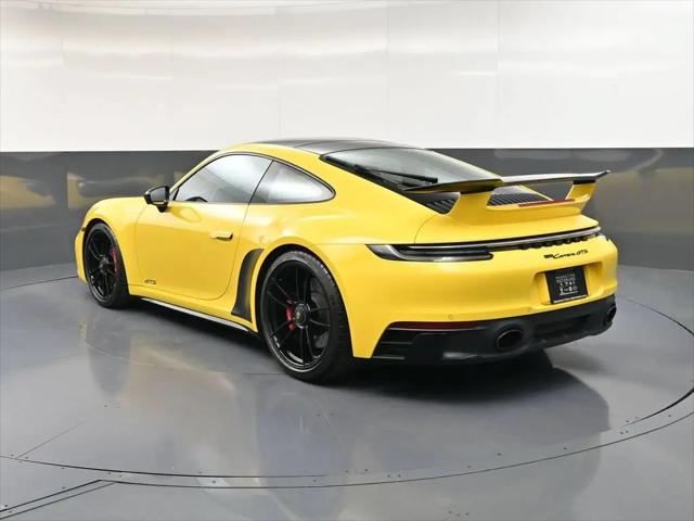 2023 Porsche 911 Carrera GTS