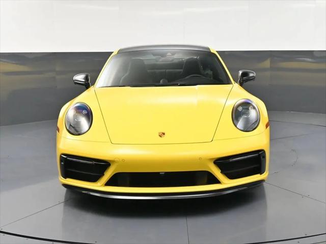 2023 Porsche 911 Carrera GTS