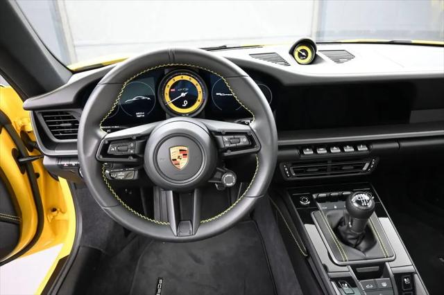 2023 Porsche 911 Carrera GTS