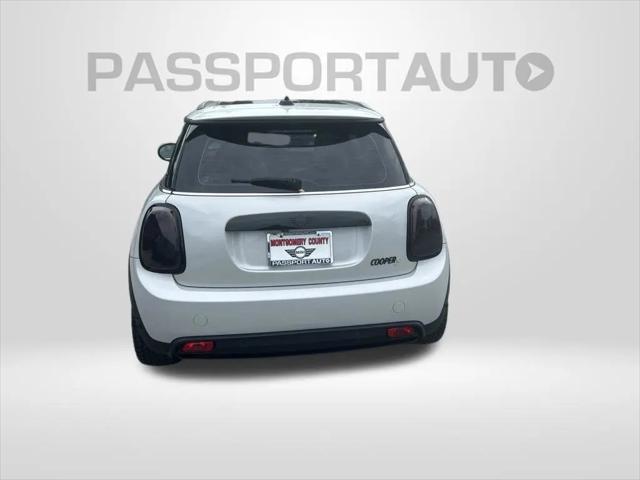 2022 MINI SE Hardtop Cooper