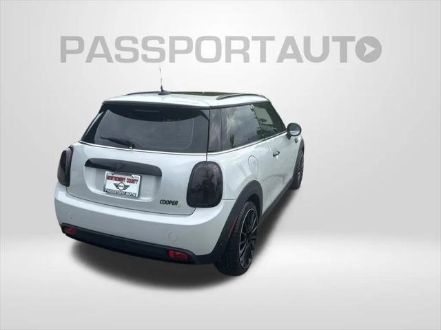 2022 MINI SE Hardtop Cooper
