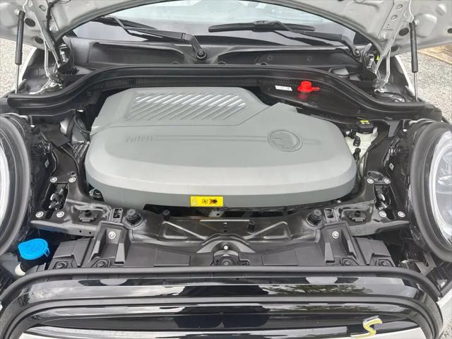 2022 MINI SE Hardtop Cooper