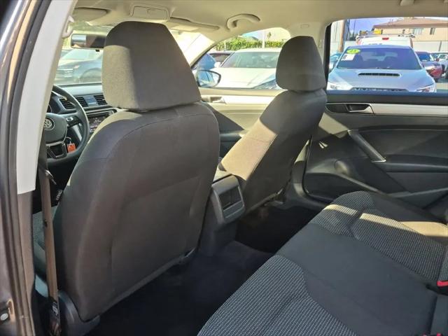 2018 Volkswagen Passat 2.0T S