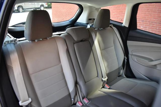 2016 Ford C-Max Hybrid SE