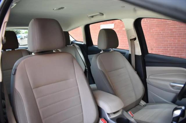 2016 Ford C-Max Hybrid SE