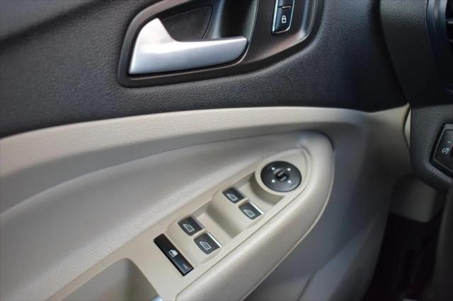 2016 Ford C-Max Hybrid SE