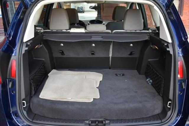 2016 Ford C-Max Hybrid SE