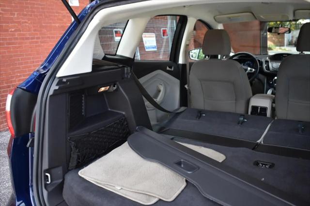 2016 Ford C-Max Hybrid SE