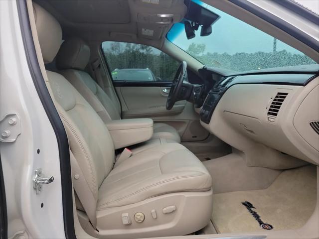 2011 Cadillac DTS Premium Collection