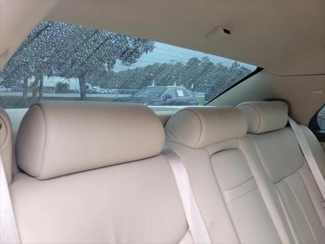 2011 Cadillac DTS Premium Collection