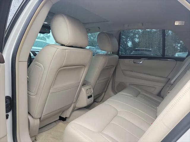 2011 Cadillac DTS Premium Collection