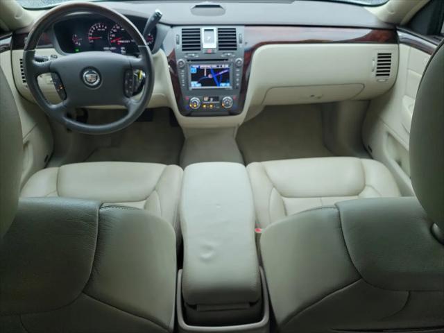 2011 Cadillac DTS Premium Collection