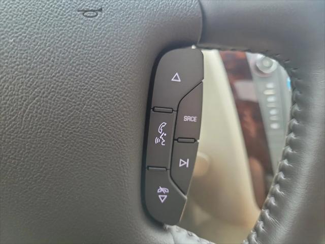 2011 Cadillac DTS Premium Collection