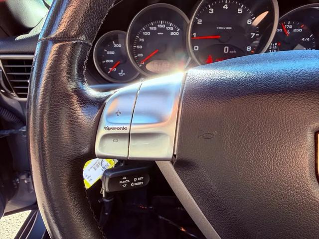 2006 Porsche 911 Carrera