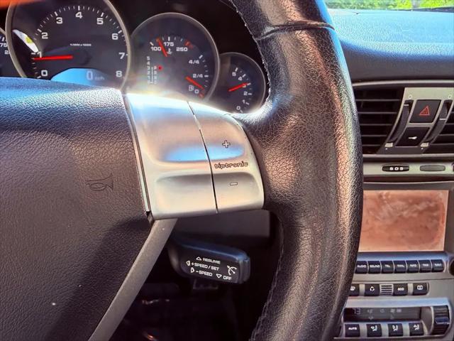 2006 Porsche 911 Carrera