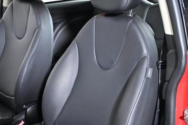 2012 MINI Cooper Cooper