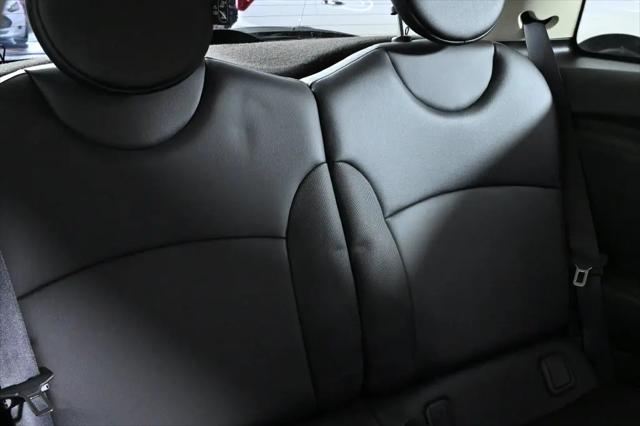 2012 MINI Cooper Cooper
