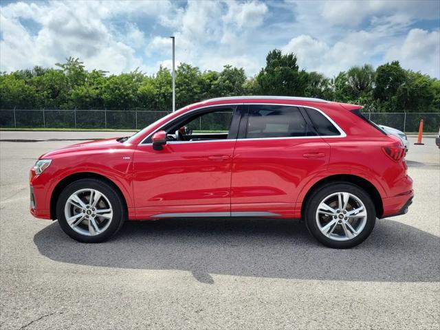 2022 Audi Q3 Premium Plus 45 TFSI S line quattro Tiptronic