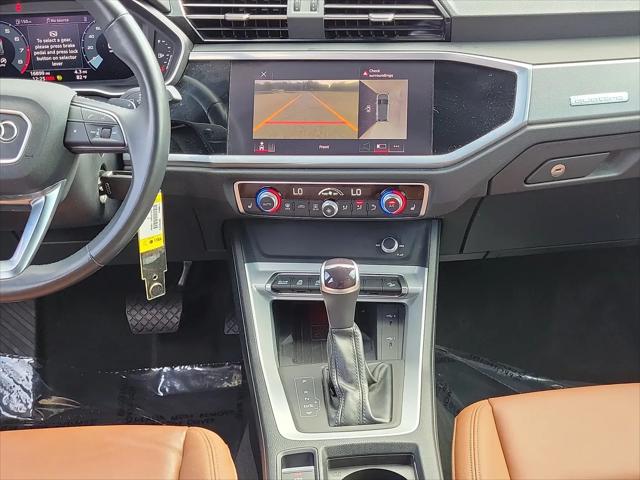 2022 Audi Q3 Premium Plus 45 TFSI S line quattro Tiptronic