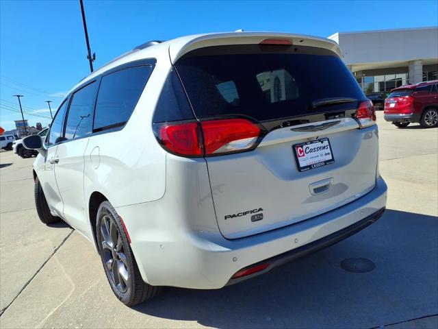 2020 Chrysler Pacifica 35th Anniversary Touring L Plus