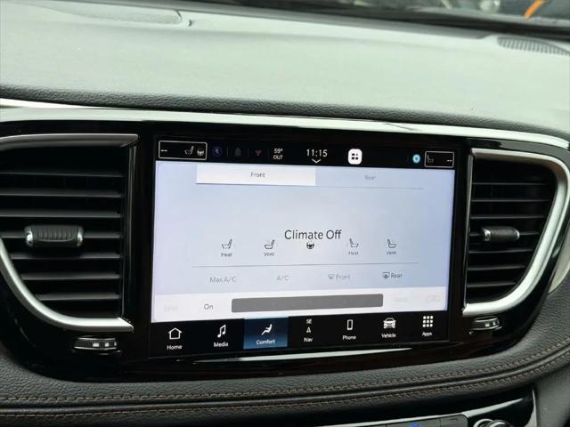2026 Chrysler Pacifica Pinnacle