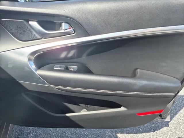 2025 Genesis G70 2.5T RWD