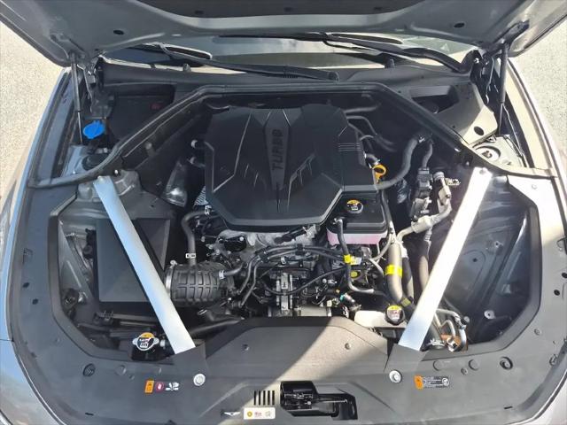2025 Genesis G70 2.5T RWD