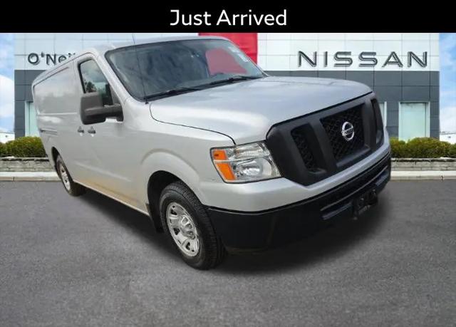 2016 Nissan 2500 SV V6 for sale in Warminster, PA