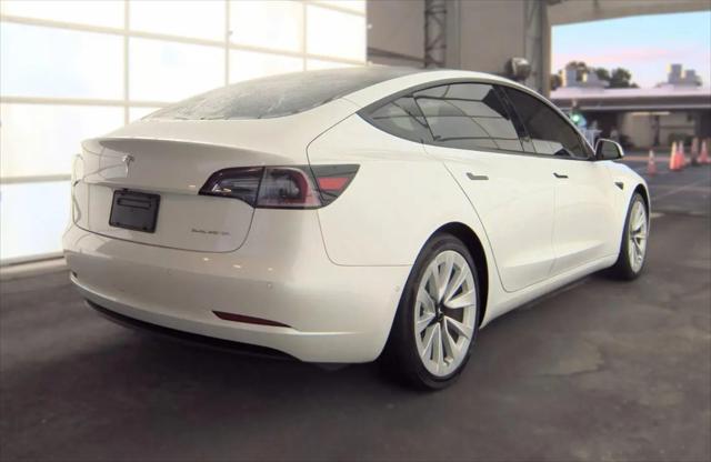2022 Tesla Model 3 Long Range Dual Motor All-Wheel Drive