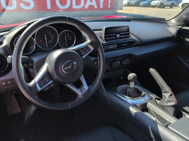 2016 Mazda MX-5 Sport