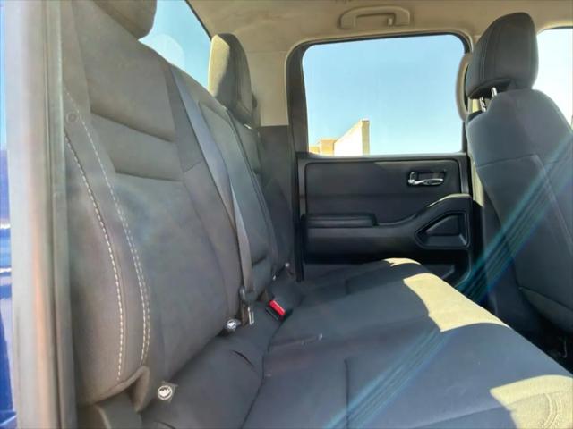 2023 Nissan Frontier Crew Cab SV 4x2