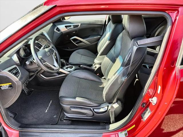 2015 Hyundai Veloster Base