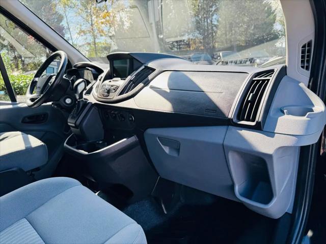 2016 Ford Transit XLT