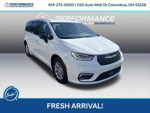 2026 Chrysler Pacifica Select for sale in Columbus, OH