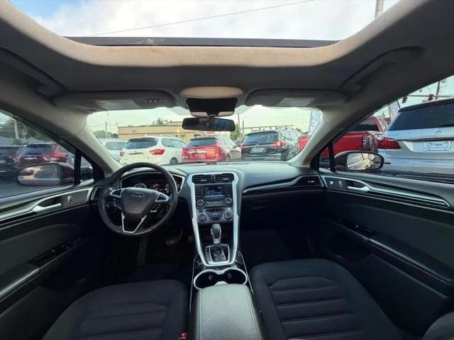 2015 Ford Fusion SE