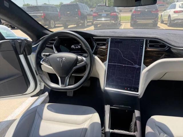 2016 Tesla Model S 90D