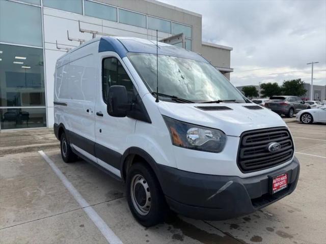 2017 Ford Transit Medium Roof w/Sliding Side Door w/RWB for sale in Irving, TX