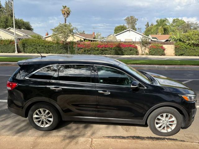 2017 Kia Sorento 3.3L LX