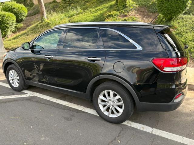 2017 Kia Sorento 3.3L LX
