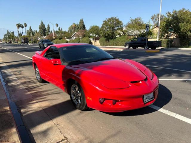 2002 Pontiac Firebird Base