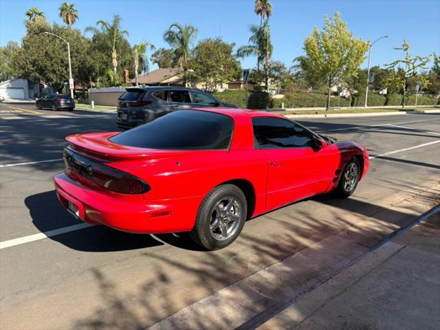 2002 Pontiac Firebird Base