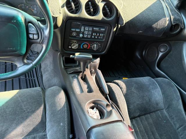 2002 Pontiac Firebird Base