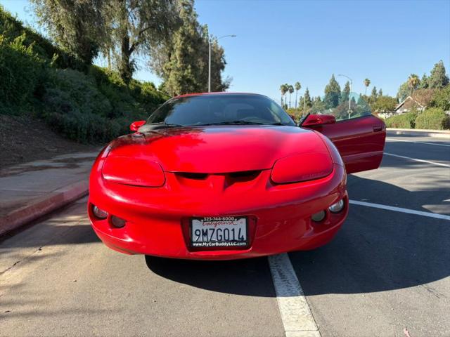 2002 Pontiac Firebird Base